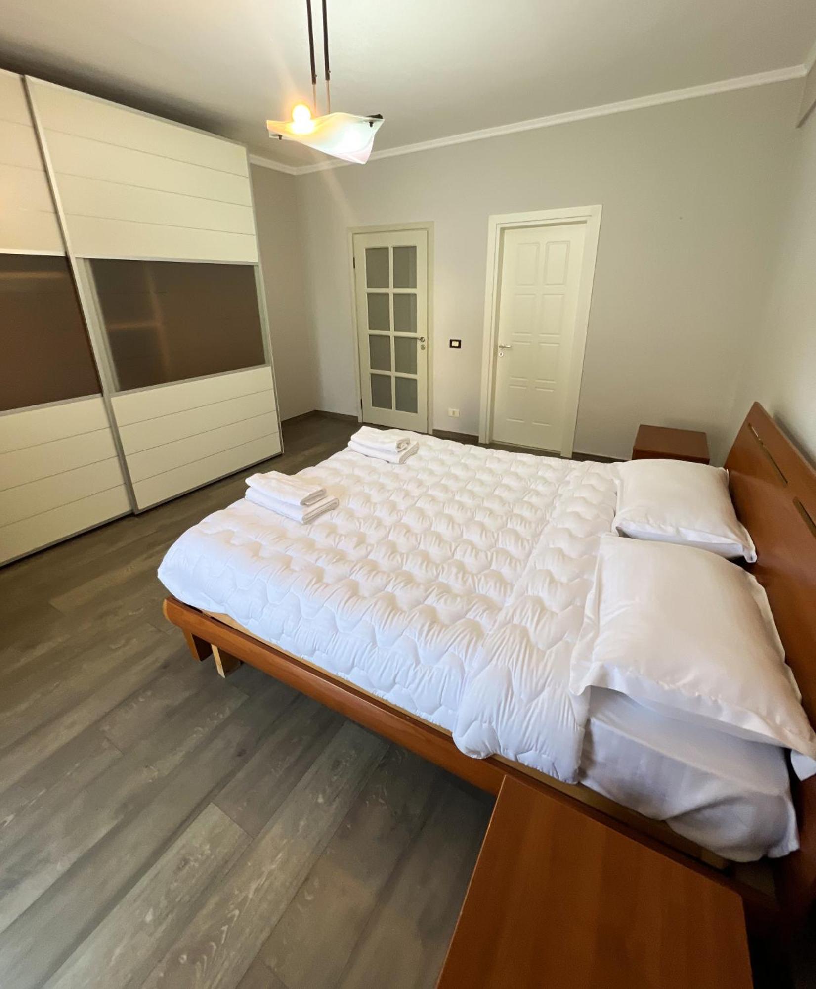 Sea View Apartaments Durrës 外观 照片